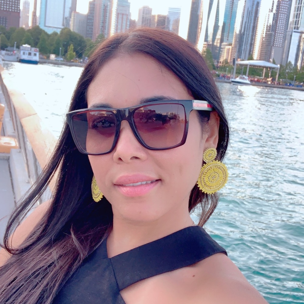 Meet your Posher, Marleny